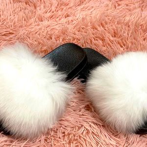 White and Black Fur Slides Size 9